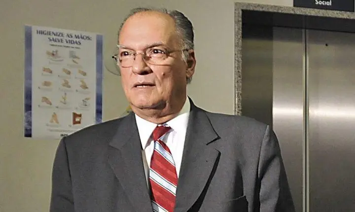 Freire classifica de ‘golpe de Estado’ Zanin prorrogar votação a pedido de Lula