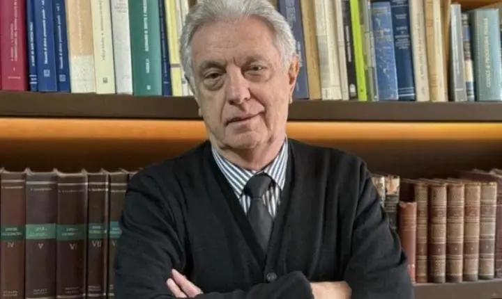 Jurista vê ‘coisas de gângster’ e diz que ninguém imaginava ‘togas sujas’ no STF