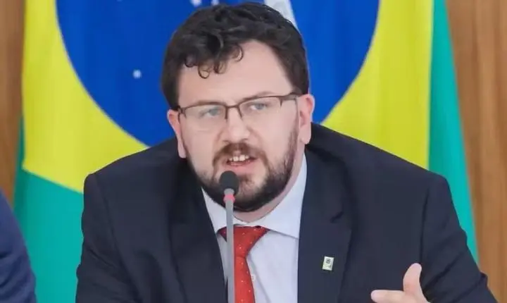 Lobista deu até jóias caras a chefe do Gabinete Pessoal de Lula