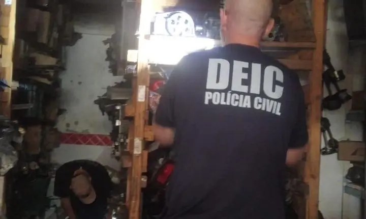 Polícia Civil deflagra a 52ª edição da Operação 311 em Palhoça e prende empresário em flagrante por comercialização de peças automotivas ilícitas