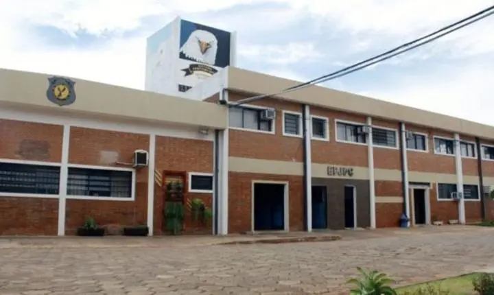 Presos usam cocaína em festa de aniversário do PCC em presídio de MS
