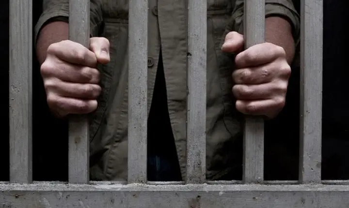 Tribunal do Júri condena chefe de facção criminosa por mandar matar homem em Brusque